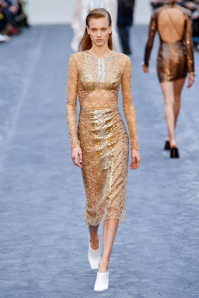 Look 62